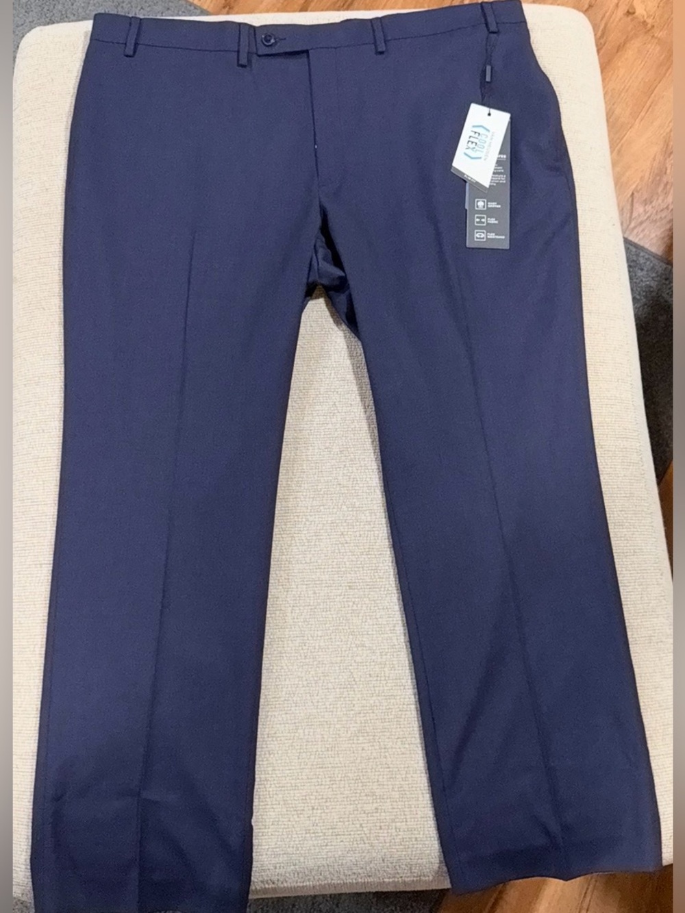 Van Heusen Men's Navy Flat-Front Dress Pants